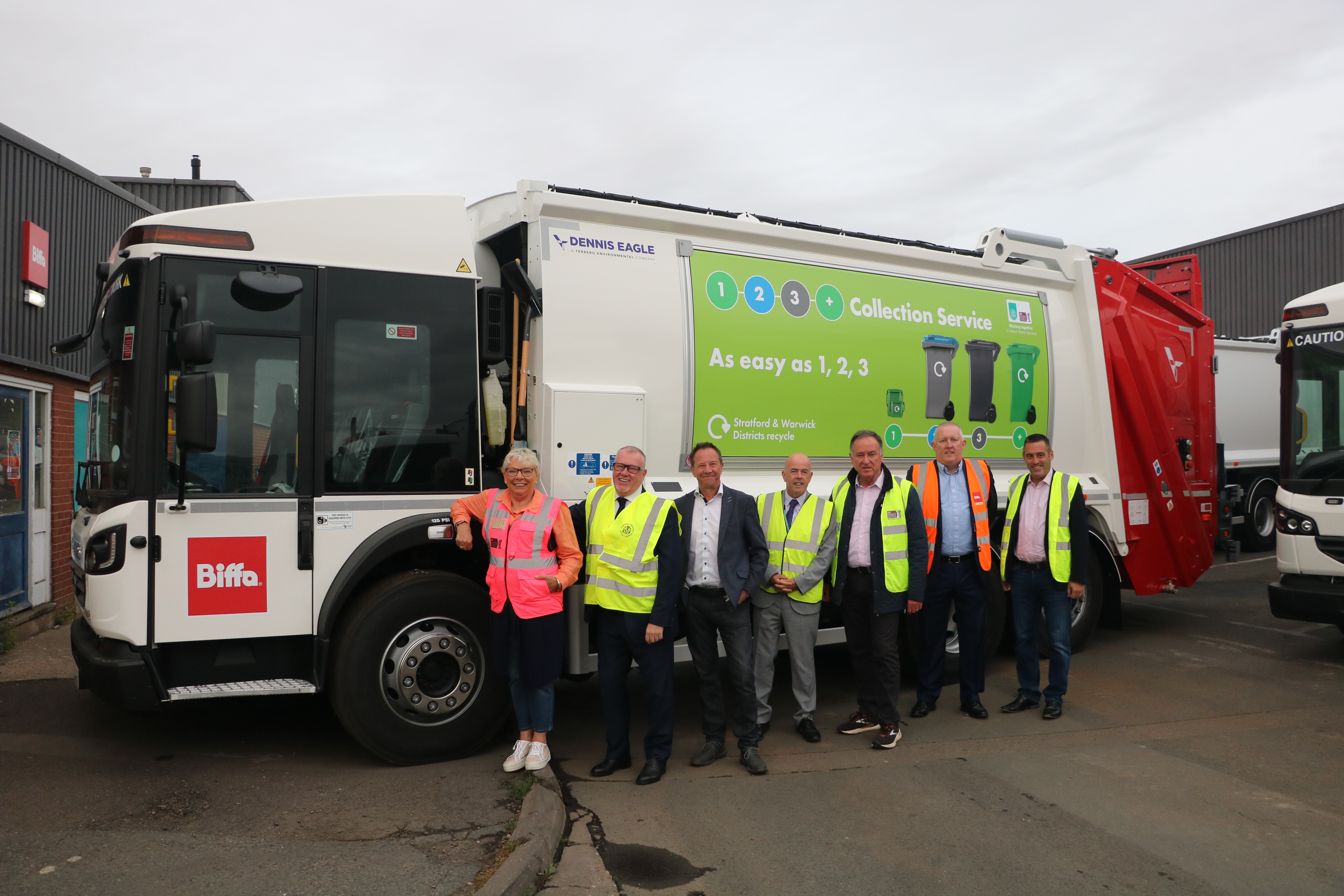 Dennis Eagle provides new fleet for Warwick and Stratford